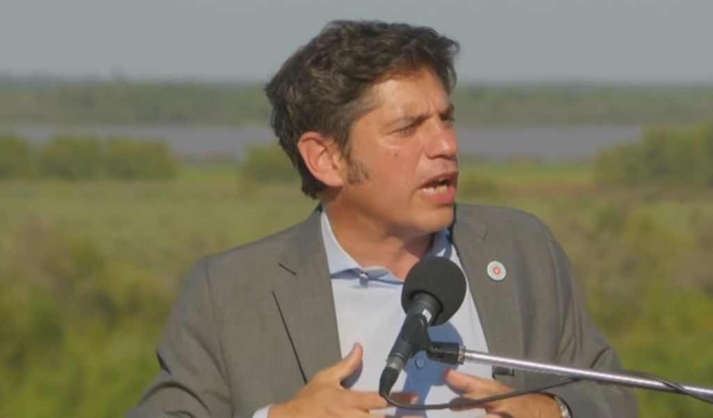 "HAY UN SOLO RESPONSABLE": KICILLOF APUNTÓ CONTRA MILEI POR LA CAÍDA DEL TURISMO Y EL DESPLOME DEL CONSUMO